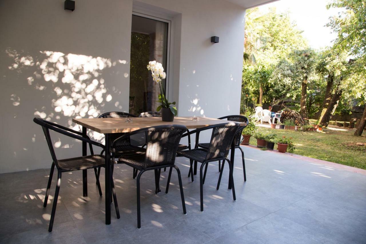 Appartamento Con Giardino Le Querce Sistiana Extérieur photo